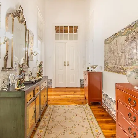 Ferns Historical Bedroom I リスボン